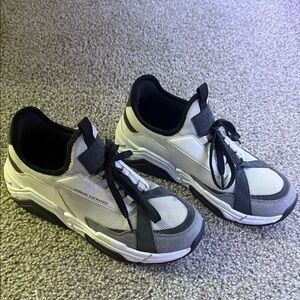 Armani Exchange Men's Black and White Mesh Sneakers